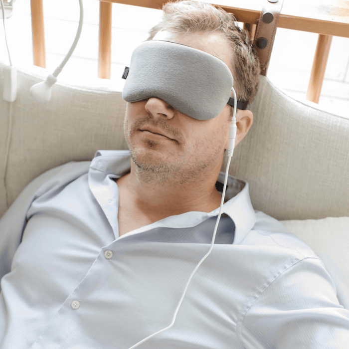 USB Comfylids Heated Eye Mask Pro worn by a male model